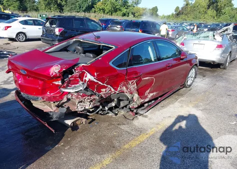 2015 Ford Fusion Se z USA, uszkodzony, nr VIN 1FA6P0HD5F5116406